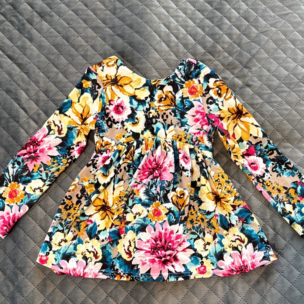 Macy Kate boutique- long sleeve tunic